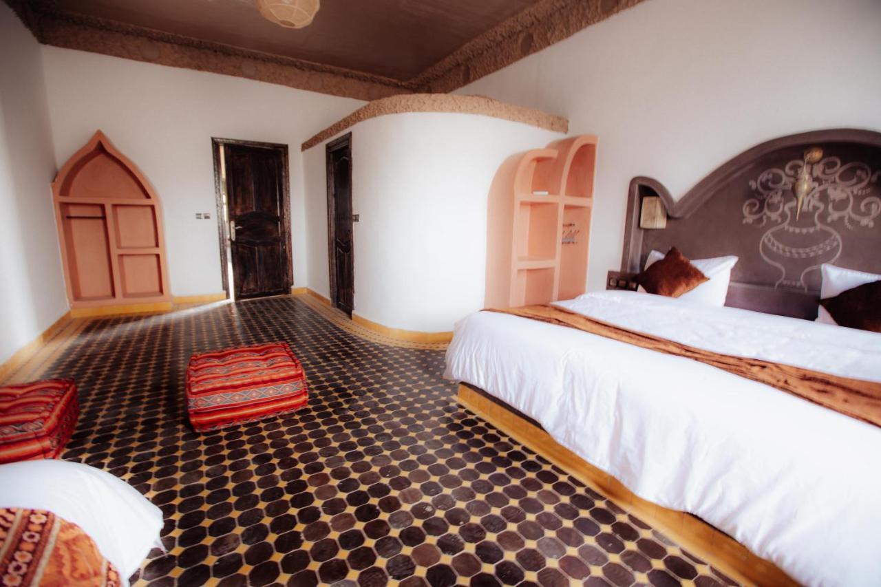 Riad Merzouga Dunes Екстер'єр фото