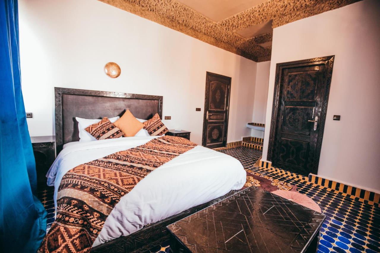 Riad Merzouga Dunes Екстер'єр фото