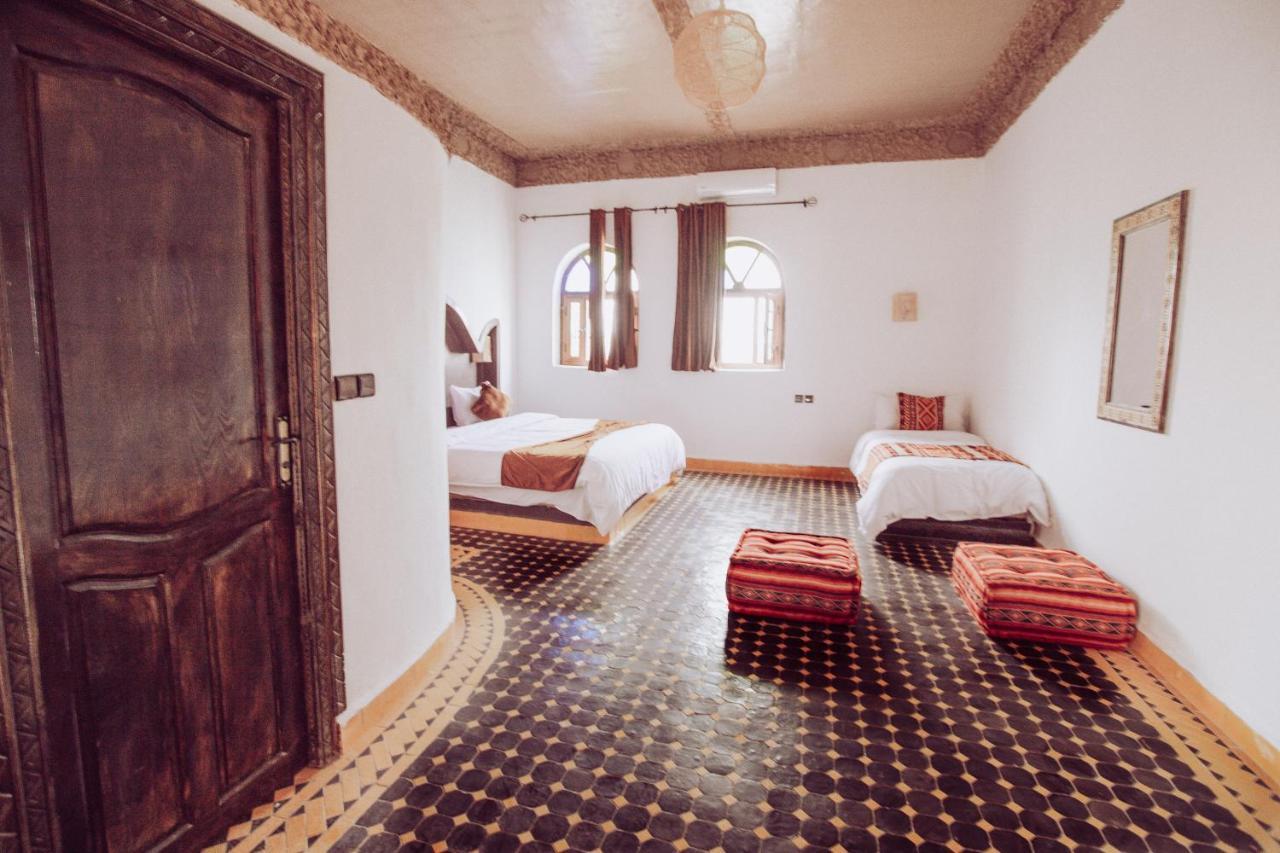 Riad Merzouga Dunes Екстер'єр фото